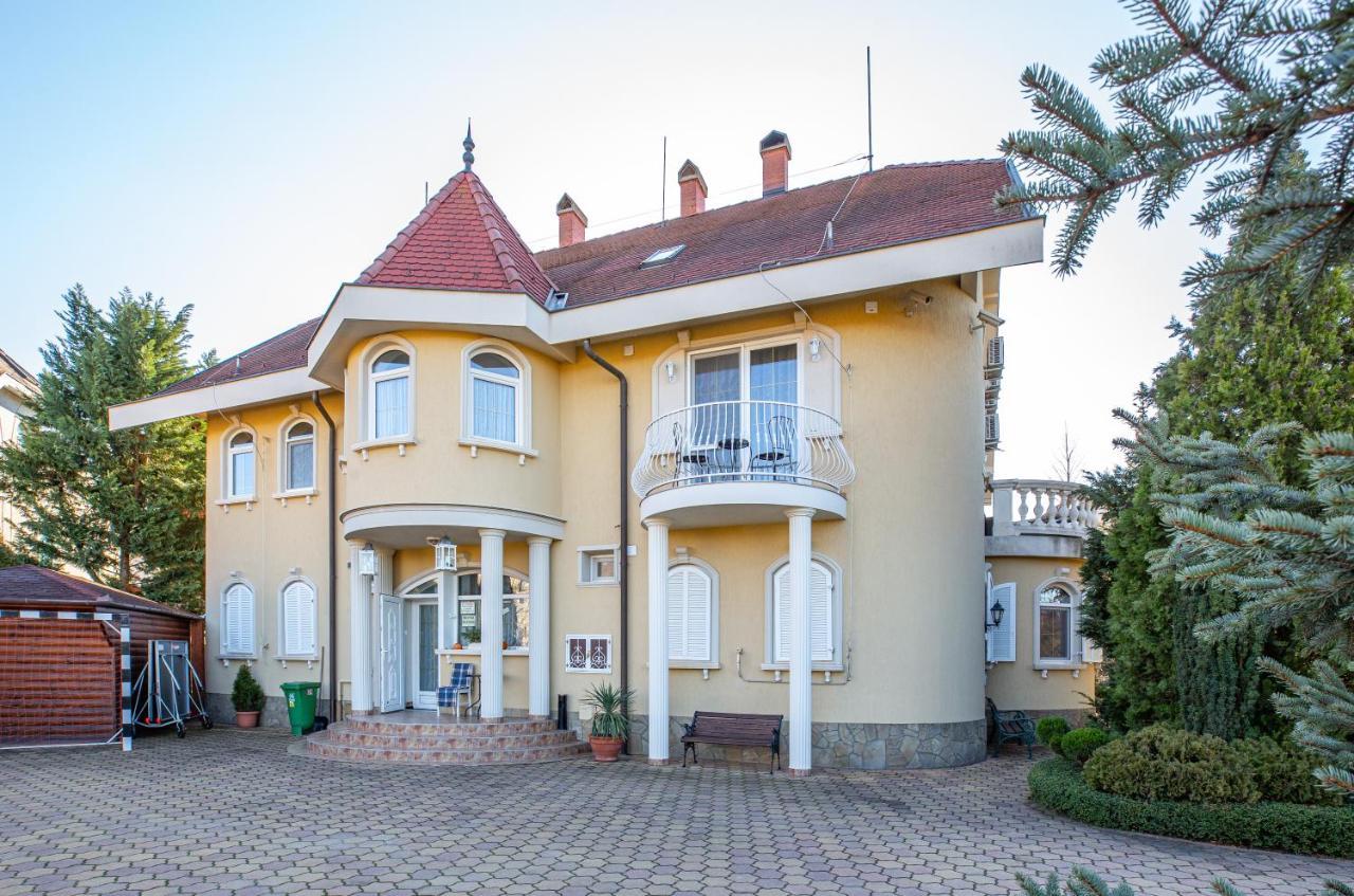 Villa Rosa Hajdúszoboszló Extérieur photo